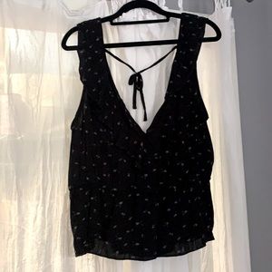 Black floral cropped tank top